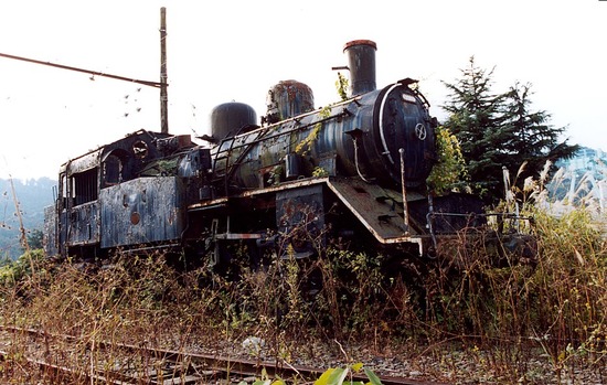 C12-208