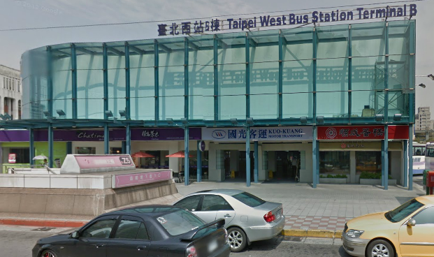 台湾台北站 - Google マップ