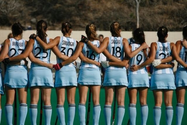 leonas formadas camisetas