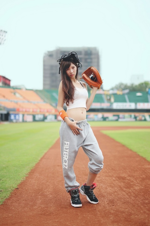 Sugercoatgirls-Baseball-Edition-04