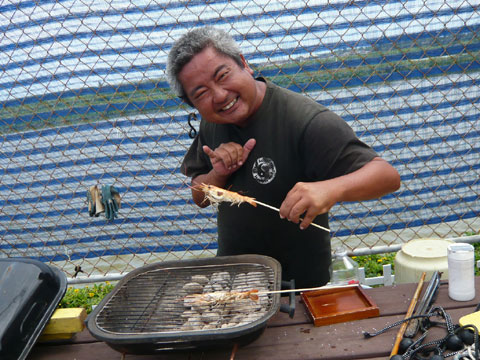 エビ釣りツアー ロミーズ エビを焼いてくれる1