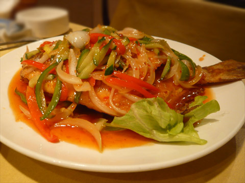 華厨坊 マナガツオの唐揚げ野菜あんかけ