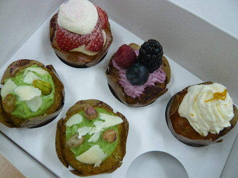 デリカテッセン 新宿パークハイアット１ｆ カップケーキを買ってみた おいしいもの食べよう Good Taste Magazine