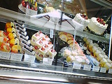 アテスウェイ ショーケース