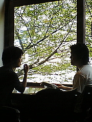 HUIT 風景
