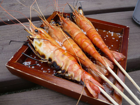 エビ釣りツアー ロミーズ 焼いたエビ