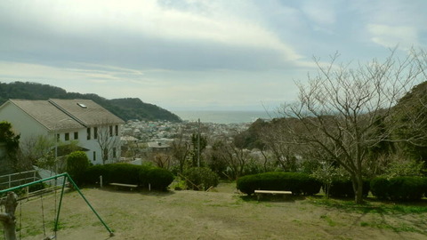 20120320120330 061