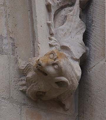 caen9