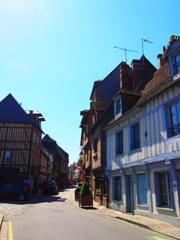 bernay15