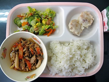 給食 (1)