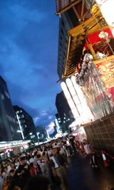 604fa1f8.jpg
