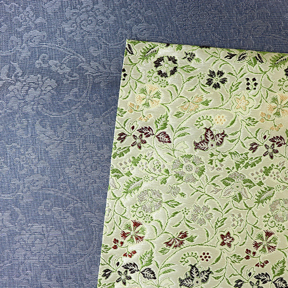 早雲寺文台裂の花瓶敷 : 龍村美術織物公式ブログ