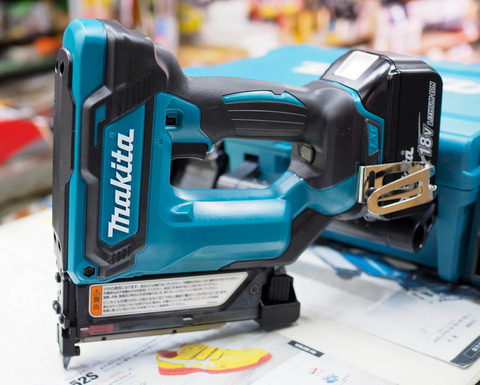 マキタ 18V充電式ピンタッカ : 大塚タナカblog
