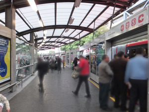 メトロブス駅 〜ホーム〜