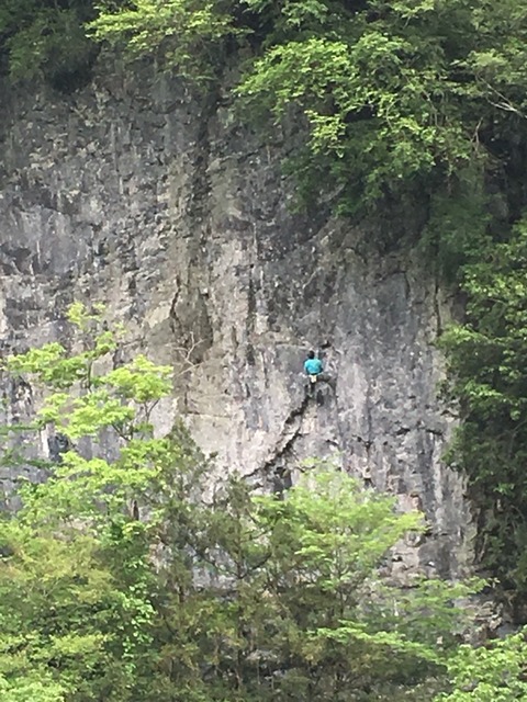 2016-05-15-12-45-15