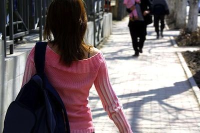 walking-386718__340