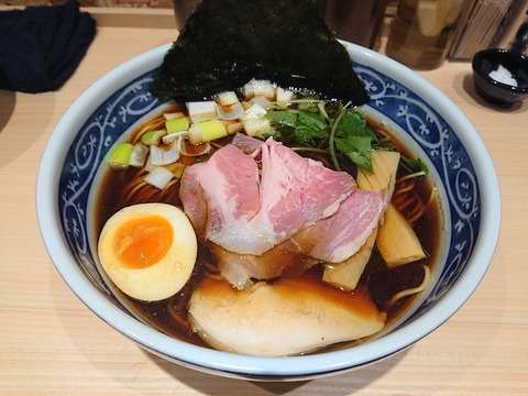 よしかわ 煮干そば黒醤油