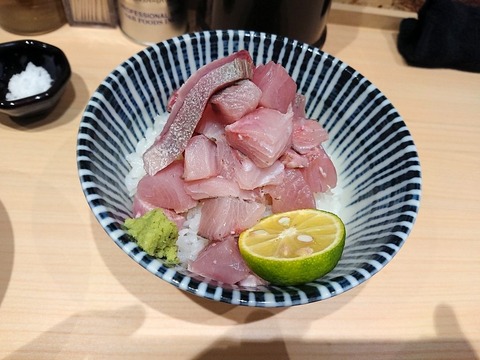 よしかわ ぶり丼