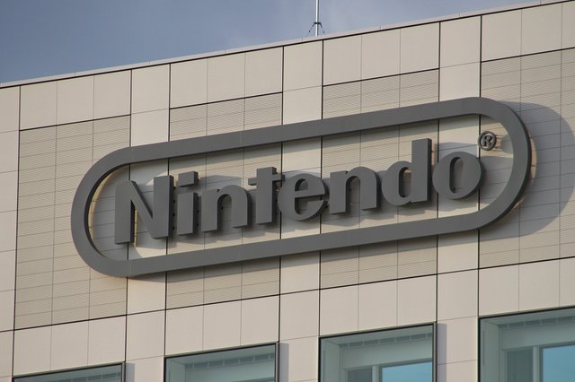 任天堂 宮本氏「WiiUのゲームパッドは画期的だったが格安のタブレットをたくさん出してきたので苦労した。 」