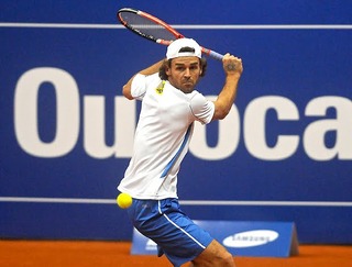 クエルテン　バックハンドストローク