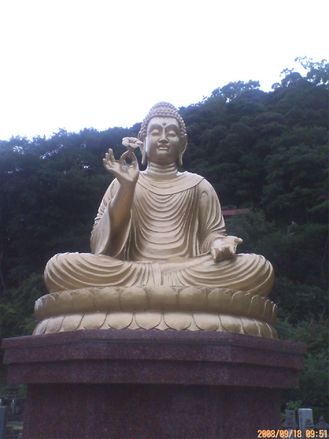 倉吉市満正寺永代供養塔