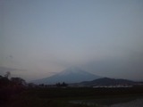 今朝の富士山5・17富士吉田(日の出時刻)《7568》