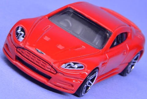 ASTON MARTINDBS (14)
