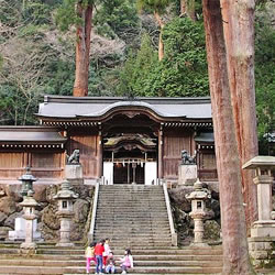 大瀧神社