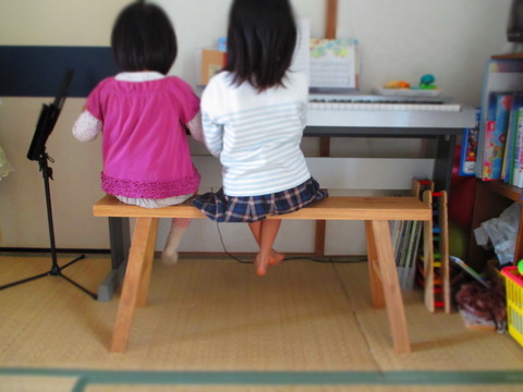 無印良品 無垢材ベンチ