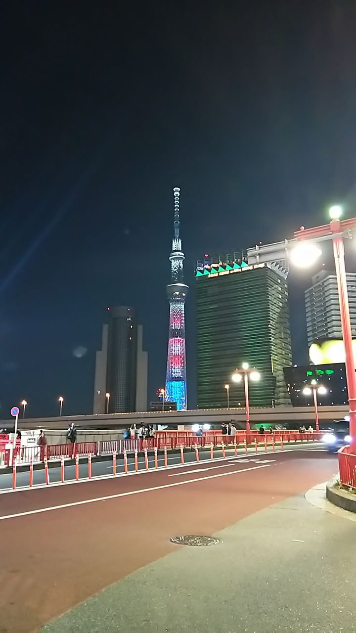 9 355 200
