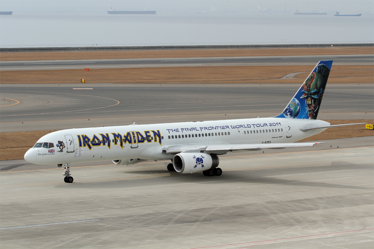 アストライオス航空：｢アイアン・メイデン(Iron Maiden)｣の2011年世界