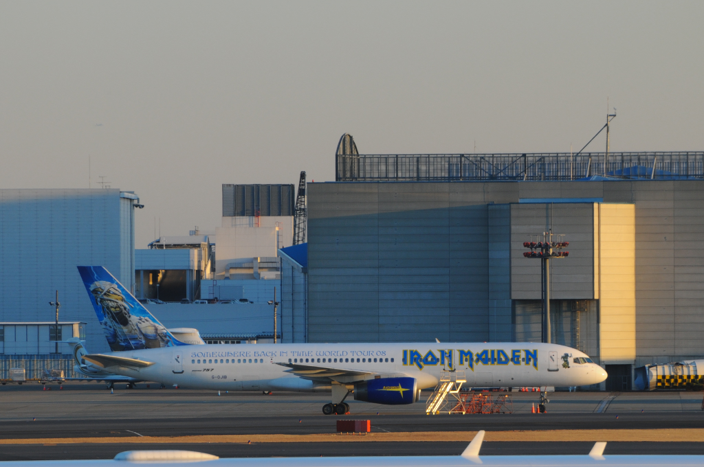 アイアンメイデン 08 world tour Boeing 757-200 航空機・ヘリコプター IRON MAIDEN 08 world tour Boeing 757-200 What