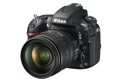 D800
