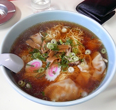 万福@南足柄 ワンタンメン・大盛(650円)