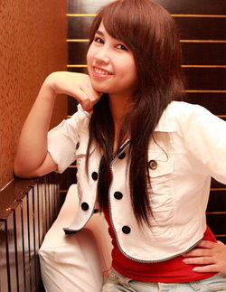 Noey02-250x323