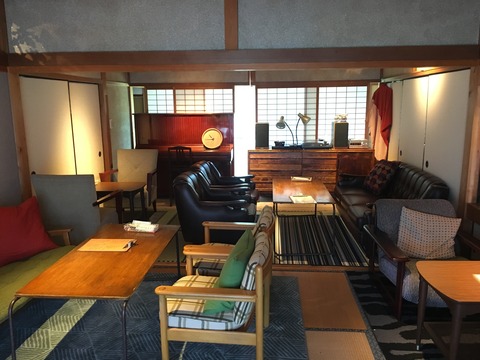市島製パン店内
