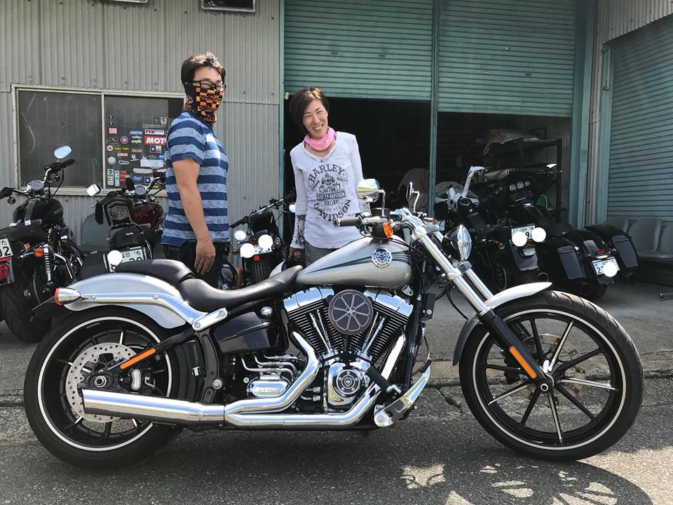 35820184_1896950483693071_1279864988231532544_n