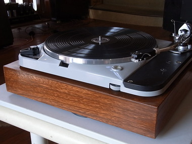 THORENS TD124 T氏製作キャビネット : 銚子の散歩道