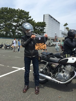 2016-05-15-11-18-44