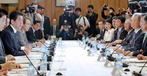 安倍首相