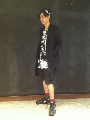 t4EZiNo