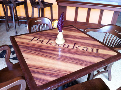 aulani-table