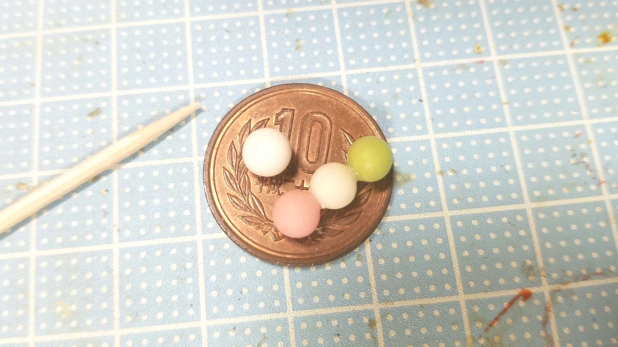 ミニチュアフード,和菓子お団子作り方,ハンドメイド,樹脂粘土ブログ