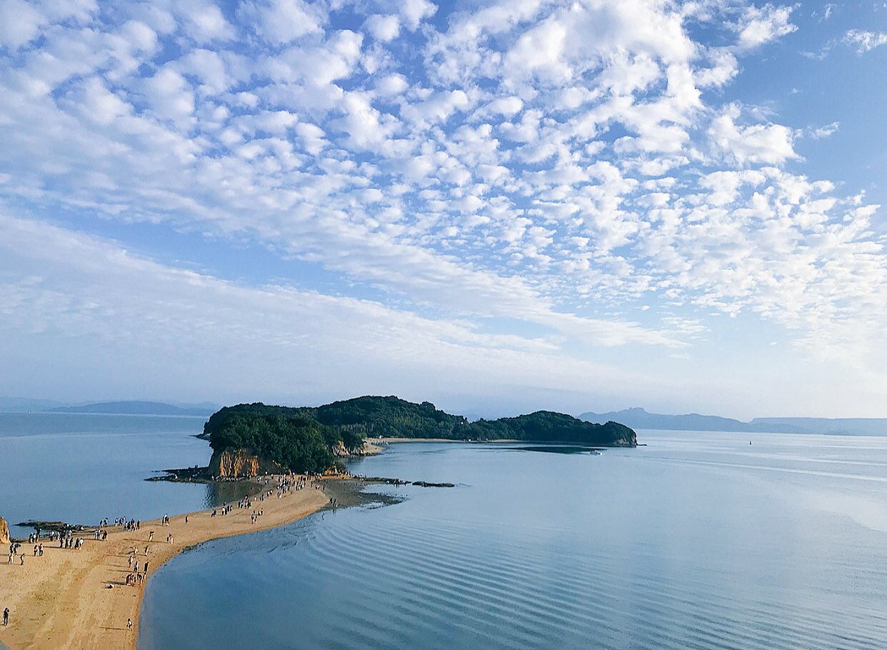 小豆島の綺麗な景色,晴れ渡る雲,ひつじ雲,素敵な風景,美しい眺め