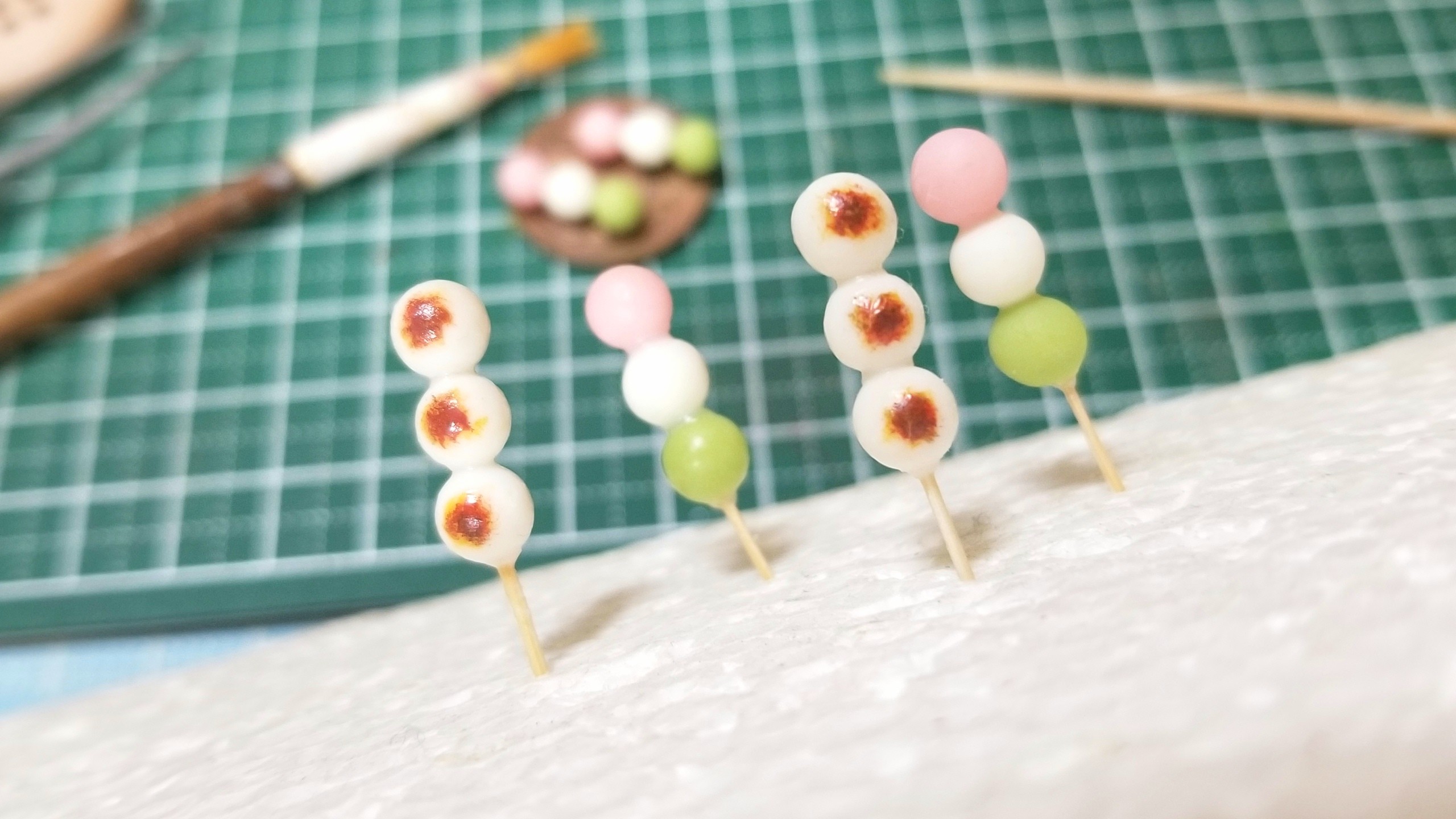 ミニチュアフード,和菓子お団子作り方,ハンドメイド,樹脂粘土ブログ