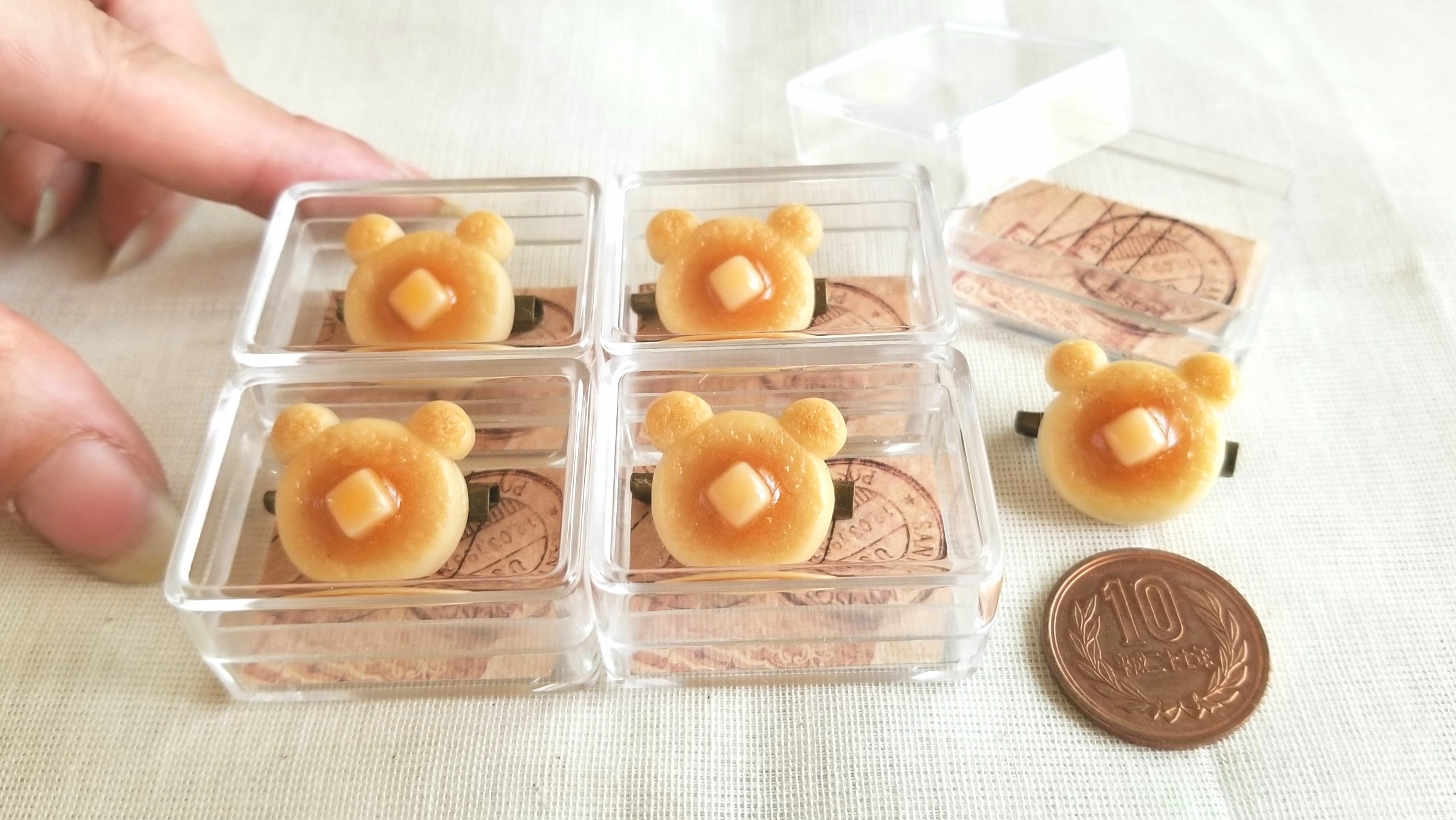 クマ,ブローチ,ミニチュアフード,ハンドメイドアクセサリー,可愛い