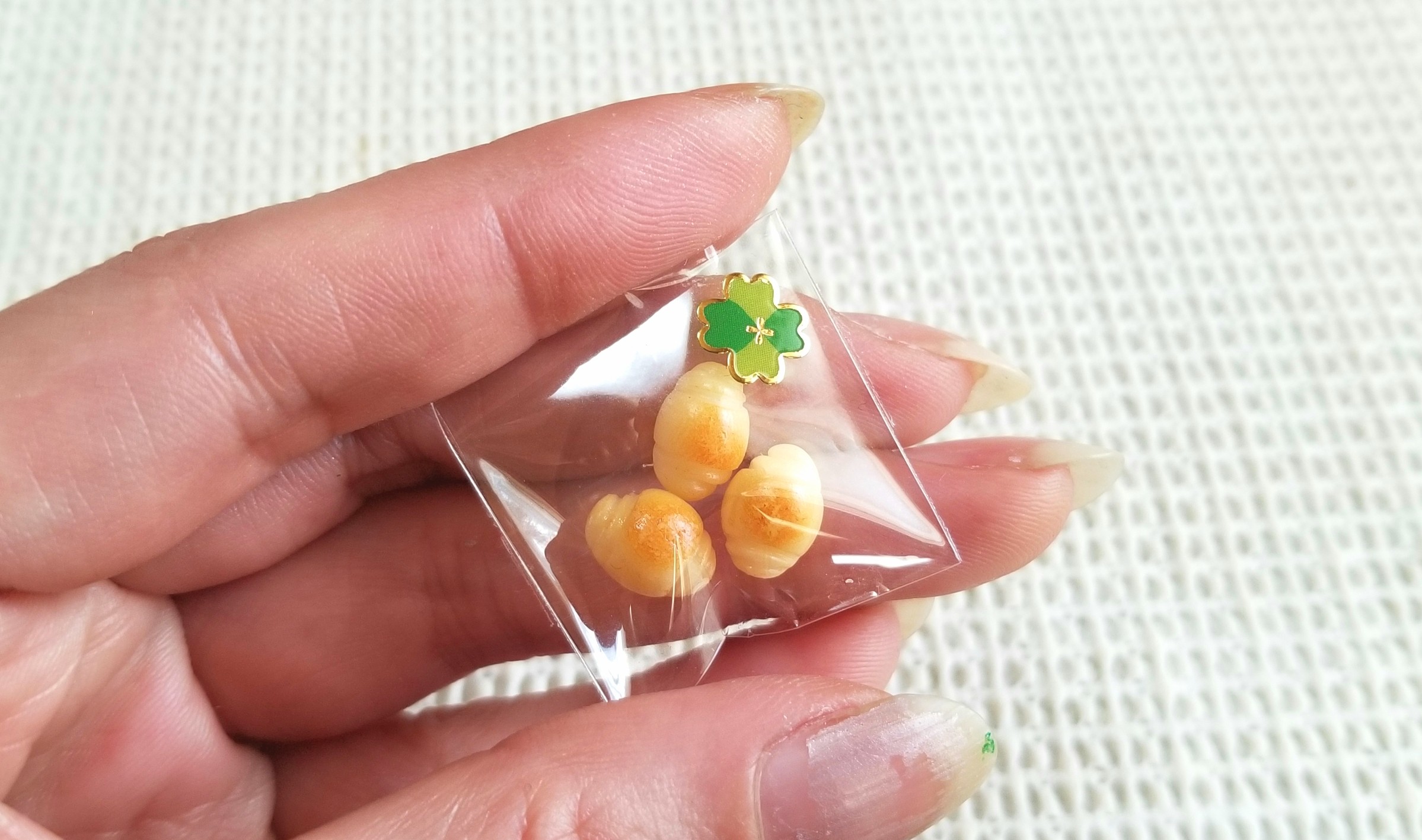 バターロール,ミニチュアフード,パン,樹脂粘土,フェイクフード,食品