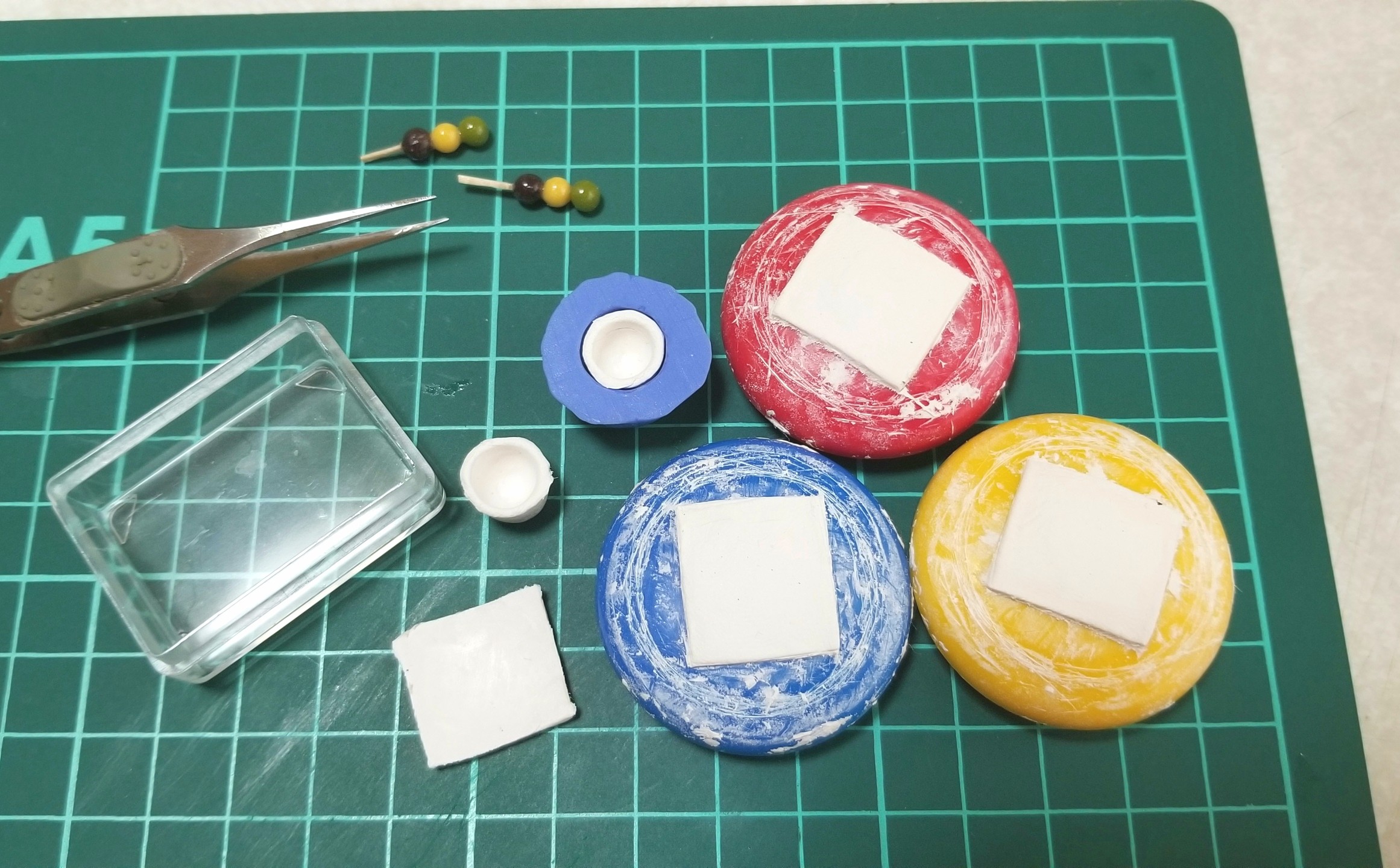 ミニチュアフード,ミニ皿,湯呑みの作り方,ニューファンド,コップ