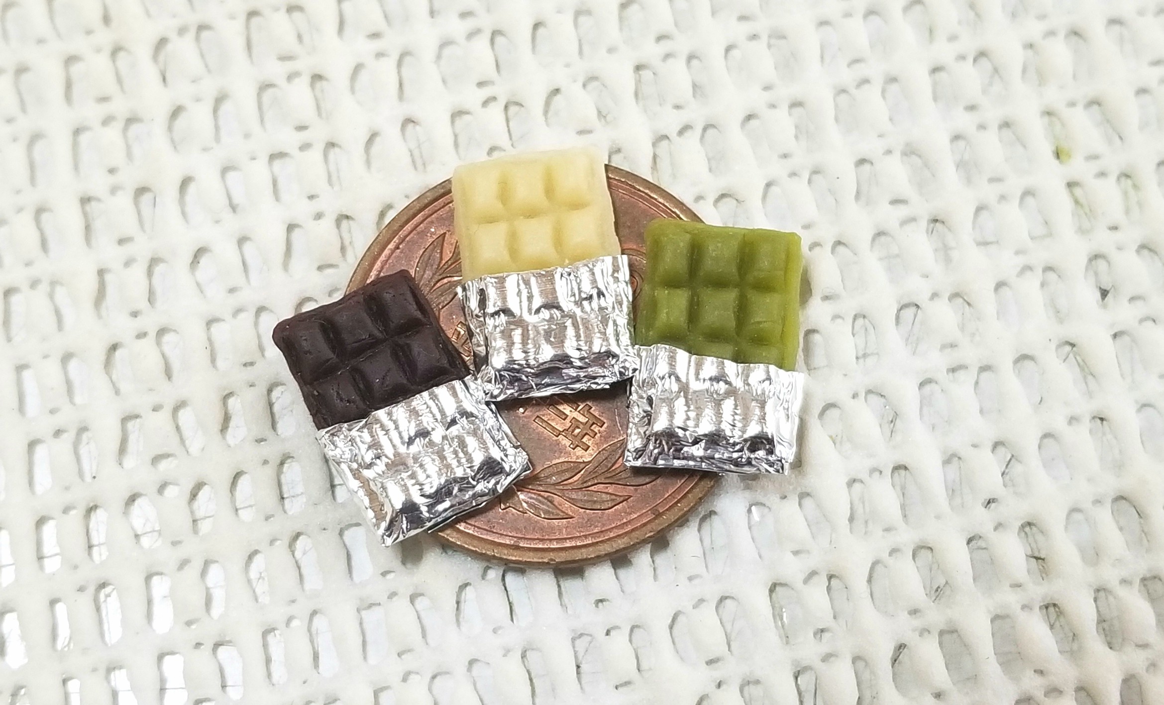 板チョコレート,ミニチュアフード,樹脂粘土,ドールハウス,オビツ11