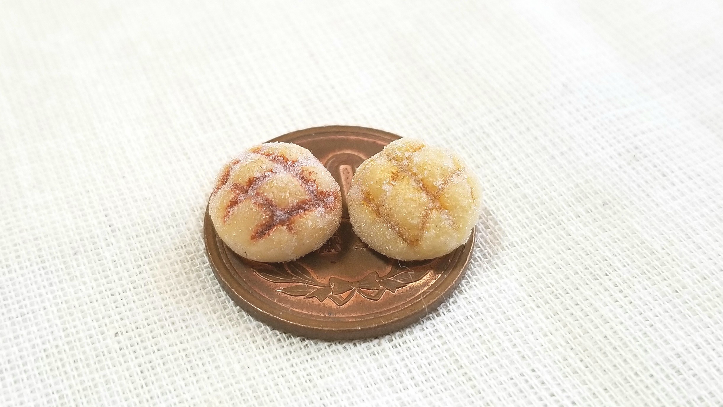 メロンパン,ミニチュアフード,樹脂粘土,シルバニア,ねんどろいど
